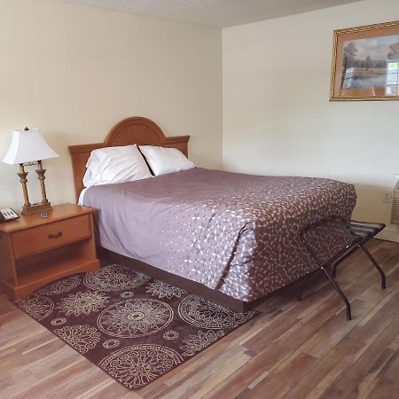 Turnpike Motel Melrose Luaran gambar