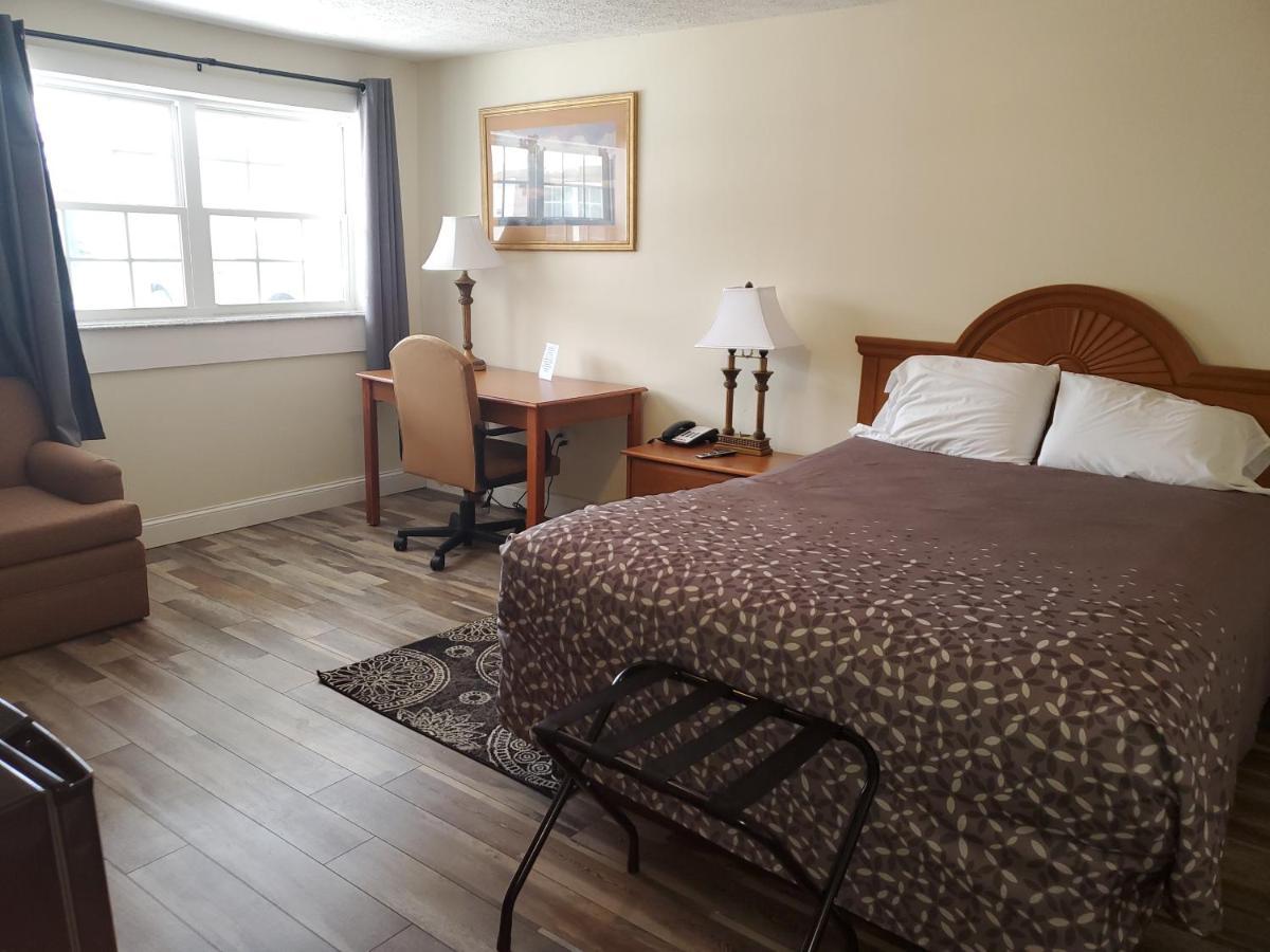Turnpike Motel Melrose Luaran gambar
